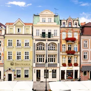 https://view-apartments-stary-rynek-75.poznan-hotels.com